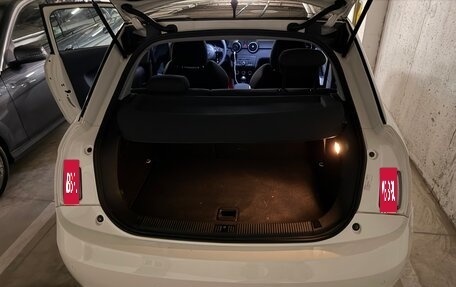 Audi A1, 2010 год, 1 330 000 рублей, 14 фотография