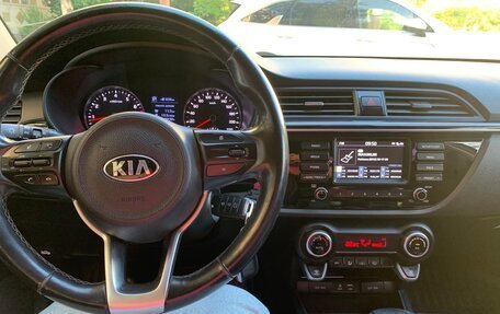 KIA Rio IV, 2017 год, 1 280 000 рублей, 4 фотография