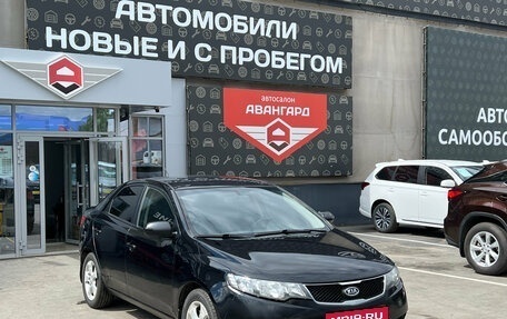 KIA Cerato III, 2010 год, 630 000 рублей, 1 фотография