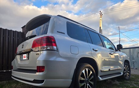 Toyota Land Cruiser 200, 2019 год, 7 850 000 рублей, 2 фотография