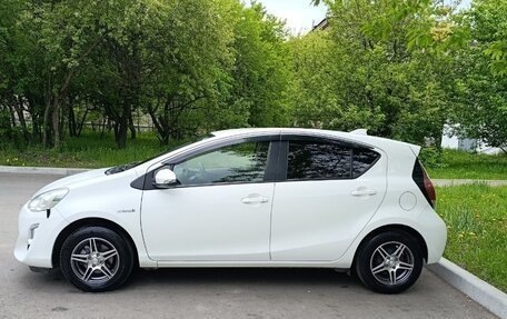 Toyota Aqua I, 2016 год, 950 000 рублей, 6 фотография