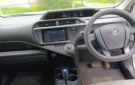 Toyota Aqua I, 2016 год, 950 000 рублей, 12 фотография