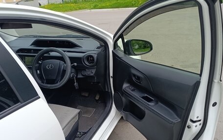 Toyota Aqua I, 2016 год, 950 000 рублей, 16 фотография