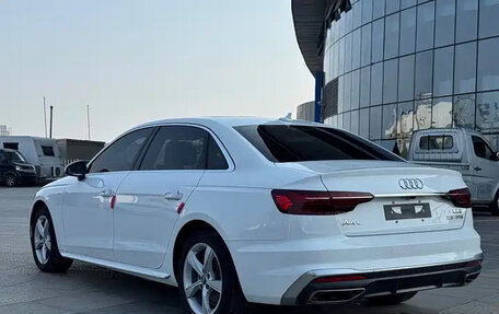 Audi A4, 2022 год, 2 530 000 рублей, 3 фотография