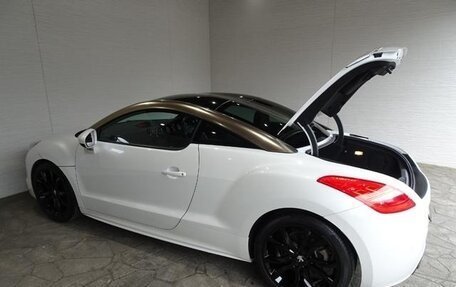 Peugeot RCZ I рестайлинг, 2015 год, 1 090 000 рублей, 5 фотография