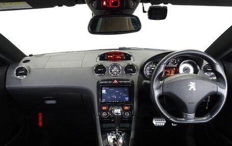 Peugeot RCZ I рестайлинг, 2015 год, 1 090 000 рублей, 13 фотография