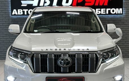 Toyota Land Cruiser Prado 150 рестайлинг 2, 2019 год, 4 677 000 рублей, 3 фотография