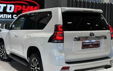 Toyota Land Cruiser Prado 150 рестайлинг 2, 2019 год, 4 677 000 рублей, 9 фотография