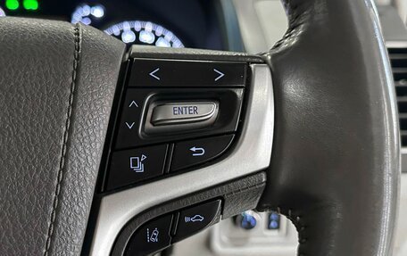 Toyota Land Cruiser Prado 150 рестайлинг 2, 2019 год, 4 677 000 рублей, 21 фотография