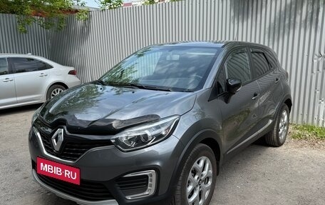 Renault Kaptur I рестайлинг, 2016 год, 1 200 000 рублей, 1 фотография