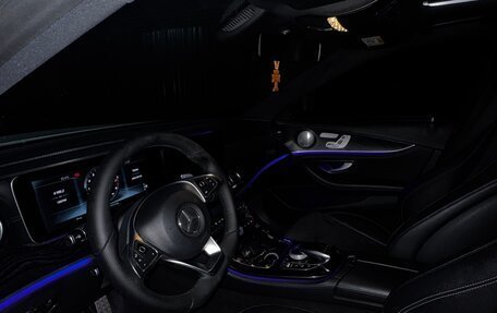 Mercedes-Benz E-Класс, 2017 год, 3 350 000 рублей, 14 фотография