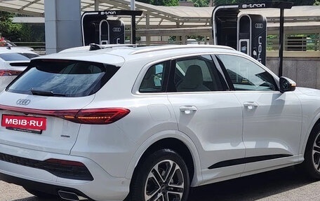 Audi Q5, 2024 год, 6 040 000 рублей, 3 фотография
