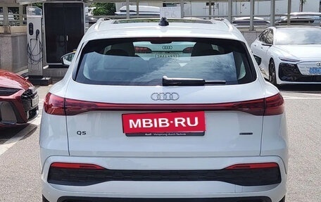 Audi Q5, 2024 год, 6 040 000 рублей, 4 фотография