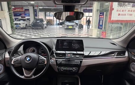 BMW X1, 2022 год, 2 080 000 рублей, 10 фотография