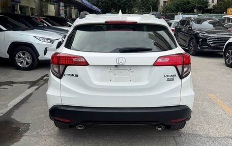 Honda Vezel, 2022 год, 1 125 000 рублей, 6 фотография