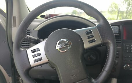 Nissan Pathfinder, 2011 год, 1 550 000 рублей, 2 фотография