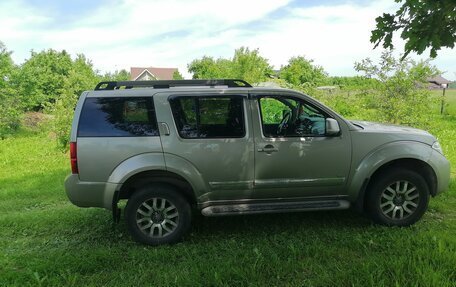 Nissan Pathfinder, 2011 год, 1 550 000 рублей, 12 фотография