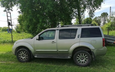 Nissan Pathfinder, 2011 год, 1 550 000 рублей, 13 фотография