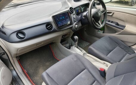 Honda Insight II рестайлинг, 2009 год, 370 000 рублей, 17 фотография