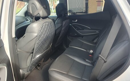 Hyundai Santa Fe III рестайлинг, 2017 год, 2 730 000 рублей, 3 фотография