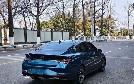 Hyundai Elantra, 2022 год, 1 025 000 рублей, 5 фотография