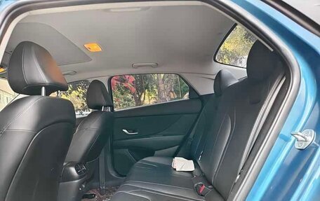Hyundai Elantra, 2022 год, 1 025 000 рублей, 9 фотография