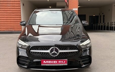 Mercedes-Benz B-Класс, 2019 год, 2 600 000 рублей, 1 фотография