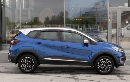 Renault Kaptur I рестайлинг, 2021 год, 1 840 000 рублей, 4 фотография