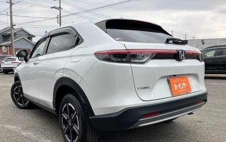 Honda Vezel, 2022 год, 2 100 000 рублей, 5 фотография