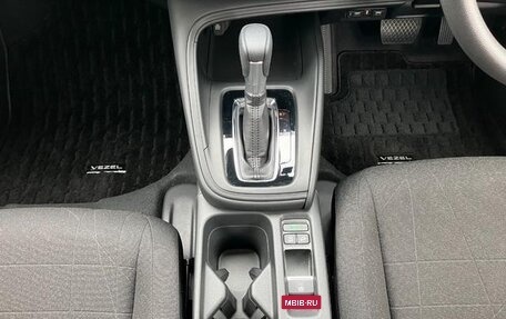 Honda Vezel, 2022 год, 2 100 000 рублей, 10 фотография