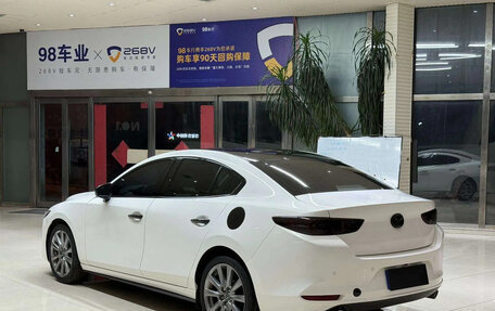 Mazda 3, 2022 год, 1 542 004 рублей, 2 фотография