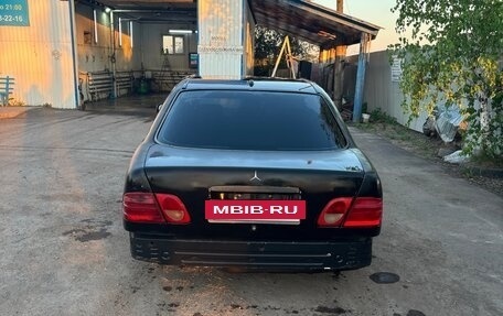 Mercedes-Benz E-Класс, 2000 год, 290 000 рублей, 8 фотография