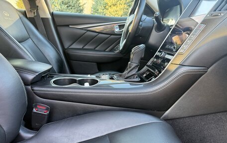 Infiniti Q50 I рестайлинг, 2014 год, 1 700 000 рублей, 12 фотография
