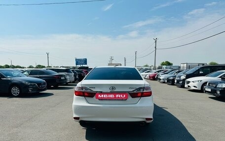 Toyota Camry, 2017 год, 1 649 000 рублей, 5 фотография