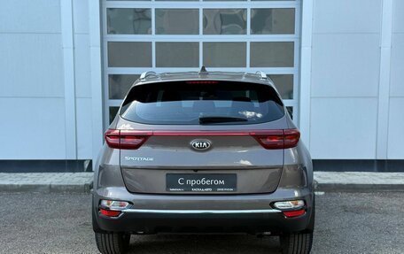 KIA Sportage IV рестайлинг, 2020 год, 2 350 000 рублей, 4 фотография