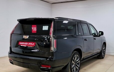 Cadillac Escalade V, 2023 год, 13 200 000 рублей, 4 фотография