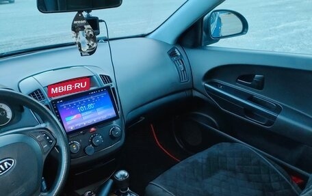 KIA cee'd I рестайлинг, 2008 год, 415 000 рублей, 13 фотография