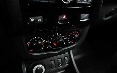Renault Duster I рестайлинг, 2015 год, 1 085 000 рублей, 15 фотография