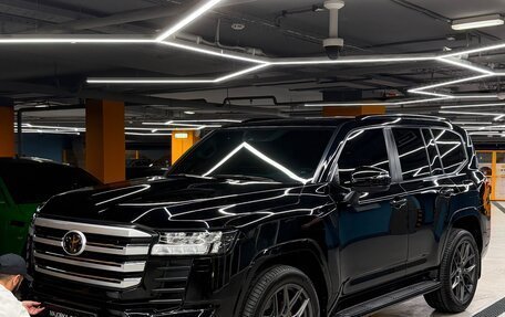 Toyota Land Cruiser, 2022 год, 9 200 000 рублей, 2 фотография