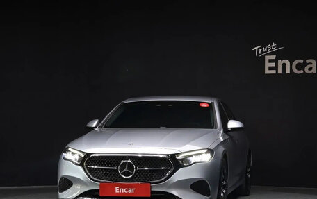 Mercedes-Benz E-Класс, 2024 год, 2 фотография