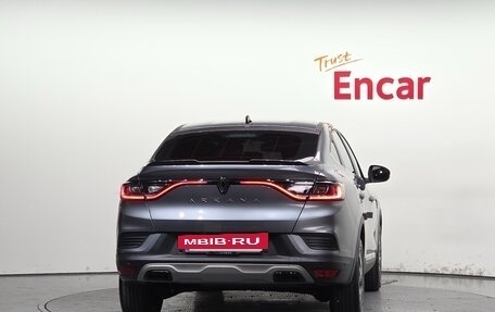 Renault Arkana I, 2024 год, 1 800 000 рублей, 4 фотография