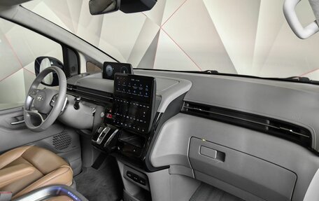 Hyundai Staria, 2021 год, 5 100 000 рублей, 13 фотография