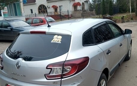 Renault Megane III, 2010 год, 350 000 рублей, 6 фотография