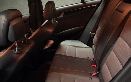 Mercedes-Benz C-Класс, 2012 год, 1 800 000 рублей, 10 фотография