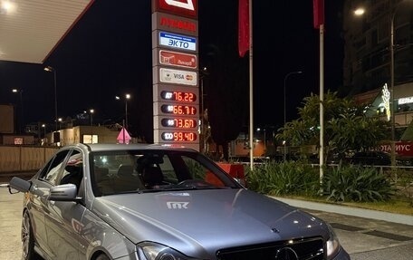Mercedes-Benz C-Класс, 2012 год, 1 800 000 рублей, 15 фотография