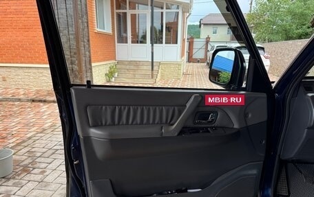 Mitsubishi Pajero III рестайлинг, 1999 год, 3 100 000 рублей, 13 фотография