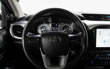 Toyota Hilux VIII, 2021 год, 5 250 000 рублей, 19 фотография