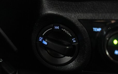 Toyota Hilux VIII, 2021 год, 5 250 000 рублей, 22 фотография