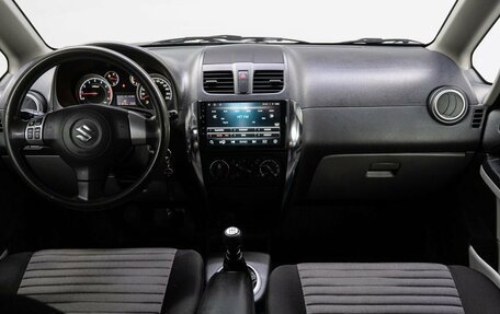 Suzuki SX4 II рестайлинг, 2012 год, 968 000 рублей, 18 фотография
