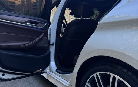 BMW 5 серия, 2020 год, 4 700 000 рублей, 15 фотография